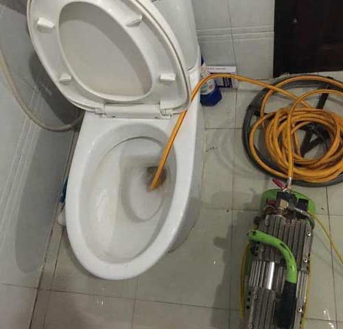 Dịch vụ hút bể phốt: 7 Lý do bạn cần sử dụng ngay hôm nay Tiết kiệm chi phí sửa chữa hệ thống thoát nước